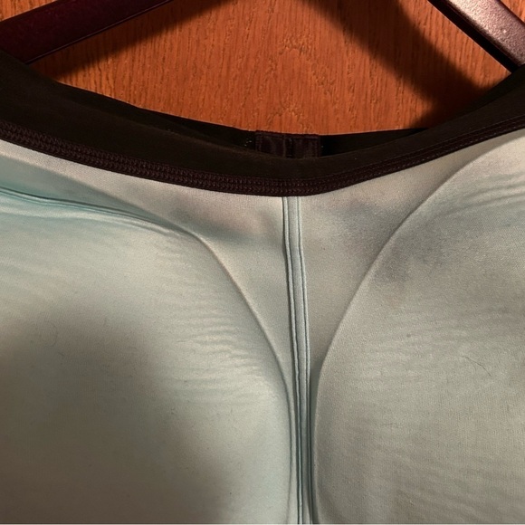 Sports bra by Panache - Picture 7 of 7